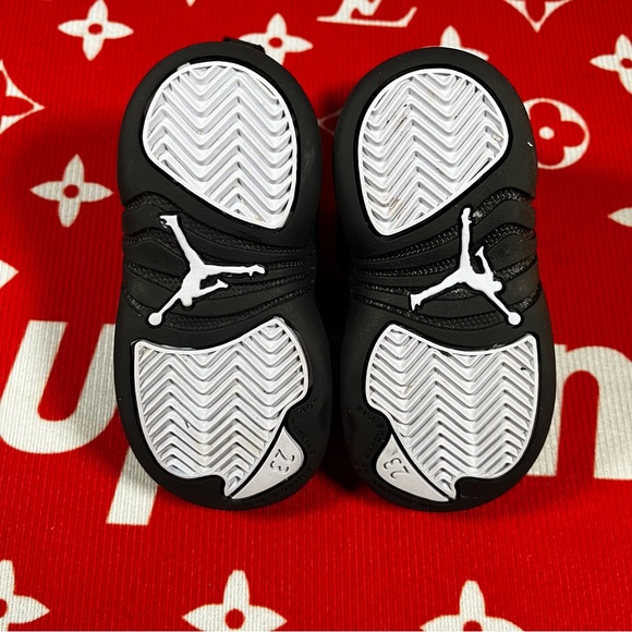 ❤️like new little jordan 12 floral size 5C - Picture 4 of 6